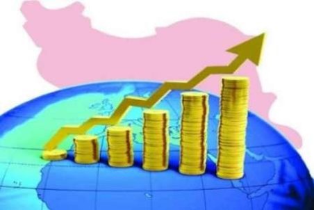 با سياست تنش‌زا رسيدن به توسعه مقدور نيست