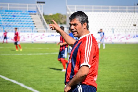 راهبرد تراکتورسازی غلط است