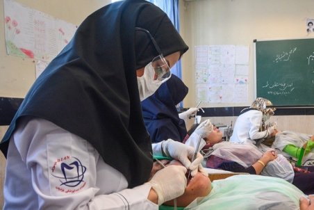 دندان روستاييان «ريشه» مي زند!