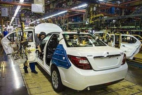 اقتصاد فدای صنعت تنبل خودروسازي !