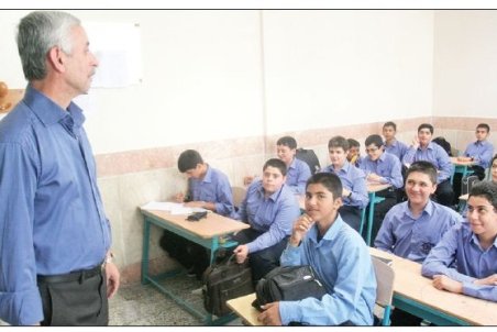 معلمان، چشم‌انتظار ترفیع