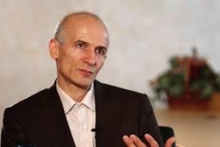 «نااطميناني‌هاي امروز» ما را به «آينده مبهم» پرتاب مي‌كند