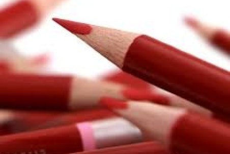 مادر ، مداد قرمز من کو؟