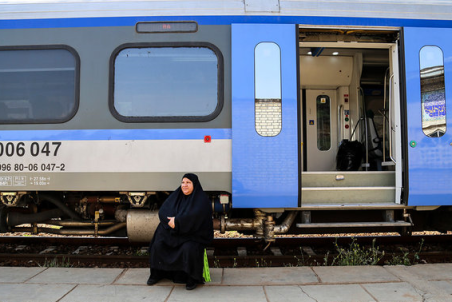 سمنان| روی ریل مشکلات
