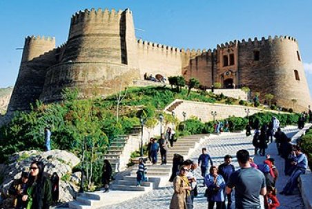 شوق ایرانیان برای سفر به خارج