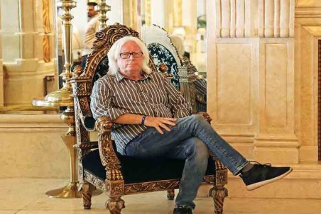 4 مرد در کمین صندلی شفر