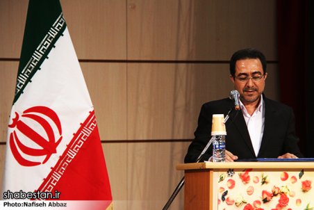 مرکزی| هنرمندان با خلق آثار وزین، جذابیت خاصی را برای عموم مردم فراهم کنند