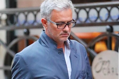 روایتی از بی خانمانی آقاي خاص