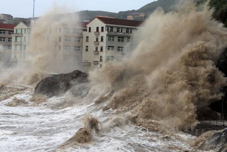 چرا آمریکا مدام گرفتار توفان است؟