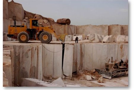 مرکزی| محلات؛ کانون تولید سنگ کشور