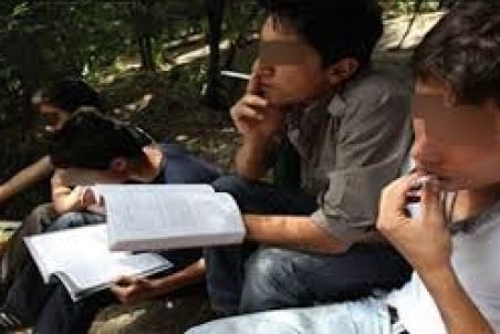 جوانی اعتیاد