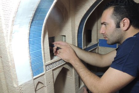 اصفهان| کپی برابر اصل منارجنبان