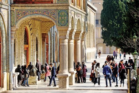 تهران در یک موزه