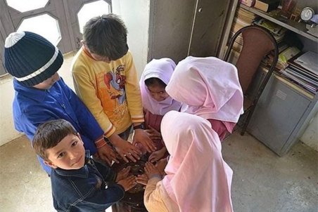 کردستان| بازی با جان دانش آموزان