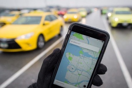 خراسان شمالی| وضعیت مبهم تاکسی‌های اینترنتی بجنورد