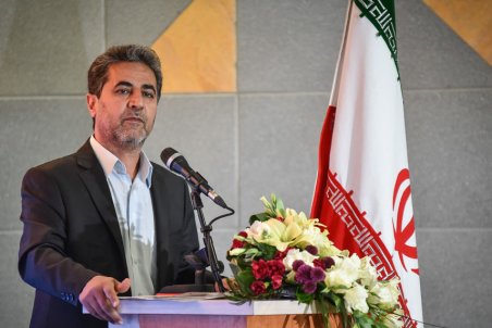 فارس| کلنگ زنی خط سوم مترو شیراز در بهمن‌ماه