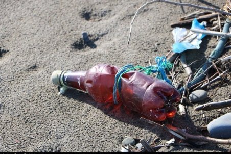 گیلان| سونامی زباله‌ در ساحل کلاچای