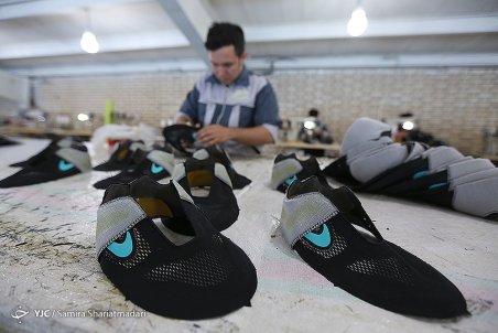 قم| رقابت نابرابر با تولیدکنندگان چینی