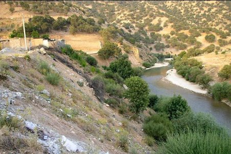 کهگیلویه و بویراحمد| ورود فاضلاب بیمارستان یاسوج به رودخانه بشار