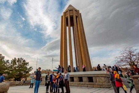 همدان گوهر گردشگری