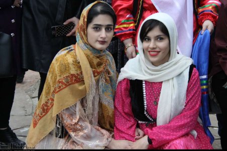 بازارچه خیریه در آستارا‎