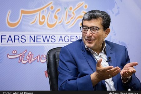 همدان| سوت قطار تهران - همدان به صدا در آمد