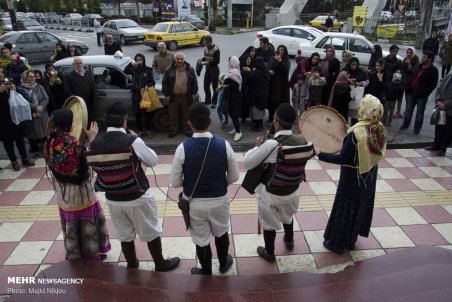 آیین نوروز خوانی در مازندران