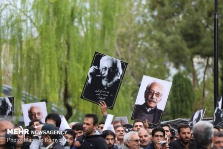 بدرقه مشایخی با اشک‌های نصیریان