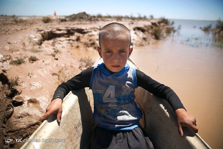ضرورت توجه به بهداشت روان کودکان پل‌دختری