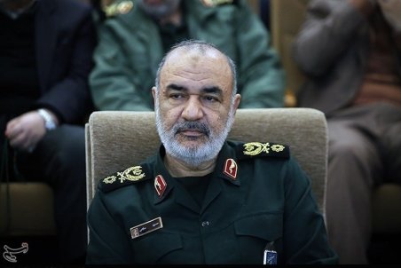 پیام تبریک فرماندهان ارشد سپاه به سرلشکر سلامی