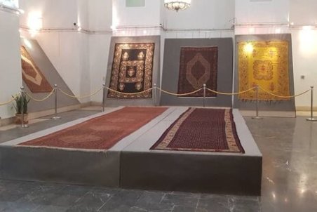 نمایش قالی‌های کردستان در کاخ گلستان