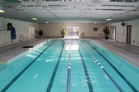 آذربایجان غربی| مسمومیت ۱۶ نفر با گاز کلر در یکی از استخرهای ارومیه