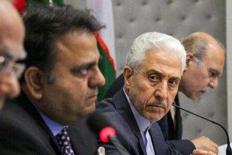 وزارت علوم برای کاهش یا افزایش ظرفیت‌ها تحت تاثیر هیچ گروهی قرار نمی‌گیرد