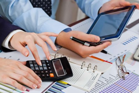 مقاومت برخی دستگاه‌ها برای انتشار فیش‌های حقوقی