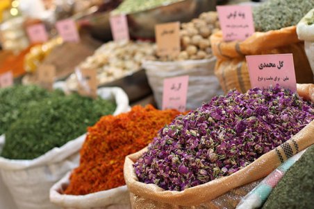 مازندران| نسخه‌پیچی عطاری‌های غیرمجاز در کمین سلامت مردم