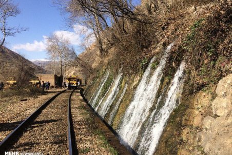 لرستان| حرکت قطار لرستان در مسیر جهانی