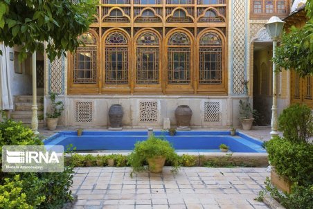 خانه فروغ الملک