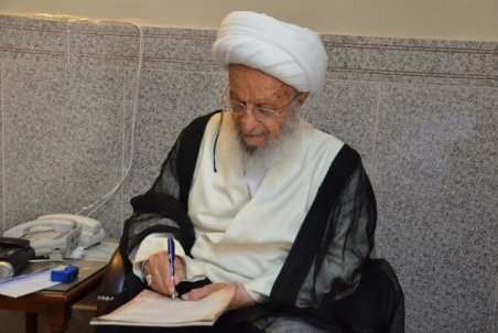 بستری شدن آیت الله مکارم شیرازی در تهران