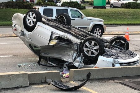 مصدومیت ۱۱ دانش آموز  در تصادف زنجیره ای سرویس مدارس هرمزگان