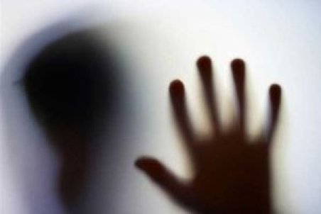 دسیسه شیطانی همسایه برای کودک تهرانی