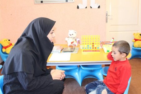 برای بهبود "لکنت زبان" کودک خود چه کنیم؟