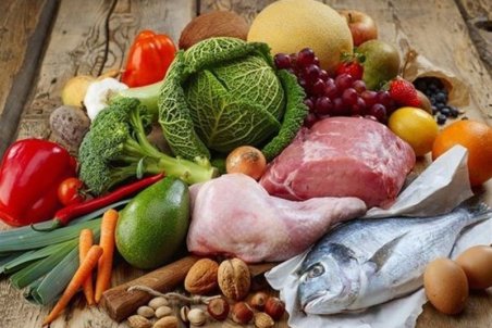 ۱۰ خوراکی "خونساز" از نظر طب سنتی + ۵ روش برای درمان "کم‌خونی"