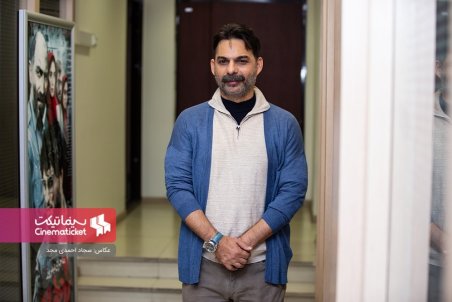 گزارش تصویری از اکران مردمی «ماجرای نیمروز؛ رد خون» با حضور  بازیگران