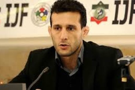 میراسماعیلی: مولایی از سال ۲۰۱۸ به دنبال تغییر ملیت بود