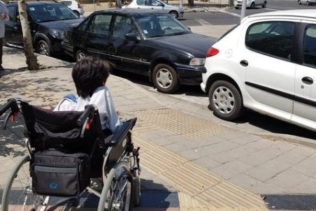 البرز| معلولان کرج چشم‌به‌راه بهسازی معابر