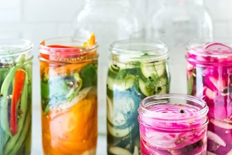 انواع ترشی و دانستنی‌هایی درباره‌ی آن