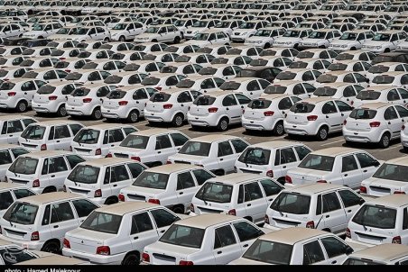 تعزیرات: خودروسازها در روند نزولی قیمت‌ها اخلال کردند/ دندانپزشکان به دلار از بیماران پول می‌گیرند