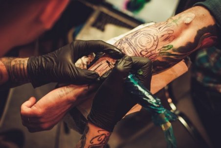 تتو کردن چه عوارضی دارد؟