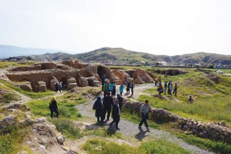 ایلام| گردشگری ایلام نیازمند توجه