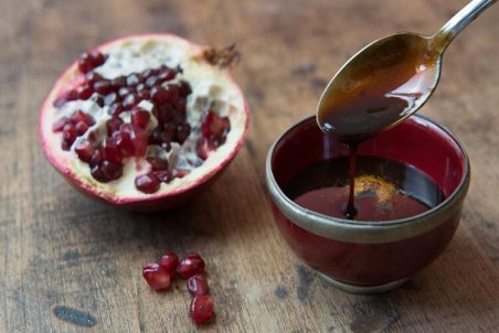 طرز تهیه رب انار خانگی